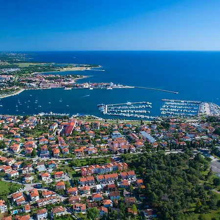 Mit Pool Und Whirlpool In Der Naehe Des Strandes By Interhome * Umag