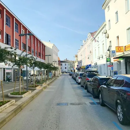 Mit Pool Und Whirlpool In Der Naehe Des Strandes By Interhome Apartmán